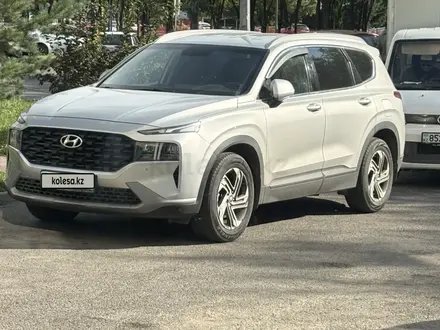 Hyundai Santa Fe 2022 года за 14 000 000 тг. в Алматы – фото 2