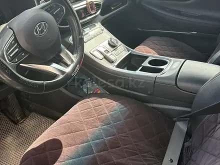 Hyundai Santa Fe 2022 года за 14 000 000 тг. в Алматы – фото 5