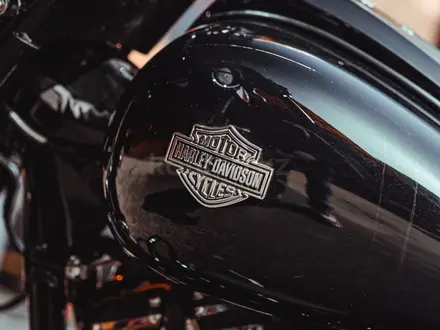Harley-Davidson  Street Glide Special 2023 года за 20 000 000 тг. в Алматы – фото 12