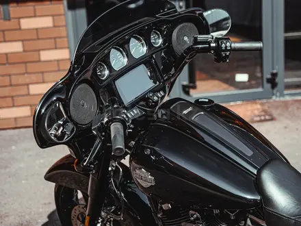 Harley-Davidson  Street Glide Special 2023 года за 20 000 000 тг. в Алматы – фото 17
