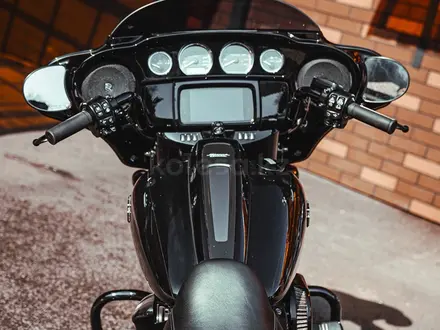 Harley-Davidson  Street Glide Special 2023 года за 20 000 000 тг. в Алматы – фото 23