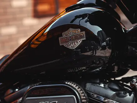 Harley-Davidson  Street Glide Special 2023 года за 20 000 000 тг. в Алматы – фото 5