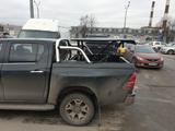 Крышка на Toyota Hilux VIII Revo 2015 + за 350 000 тг. в Астана – фото 5