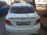 Hyundai Accent 2013 годаүшін4 850 730 тг. в Алматы – фото 2