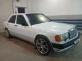 Mercedes-Benz 190 1992 годаүшін2 500 000 тг. в Астана – фото 2