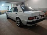 Mercedes-Benz 190 1992 года за 2 500 000 тг. в Астана – фото 4
