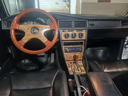 Mercedes-Benz 190 1992 года за 2 500 000 тг. в Астана – фото 7