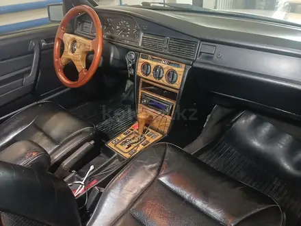 Mercedes-Benz 190 1992 года за 2 500 000 тг. в Астана – фото 8