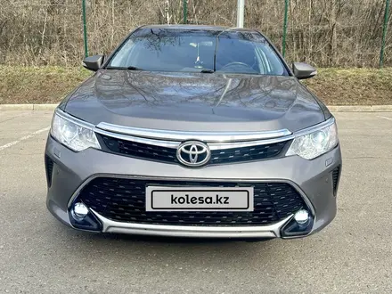 Toyota Camry 2015 года за 10 200 000 тг. в Павлодар – фото 3