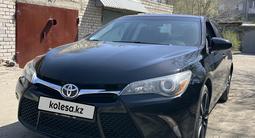 Toyota Camry 2015 года за 10 000 000 тг. в Семей