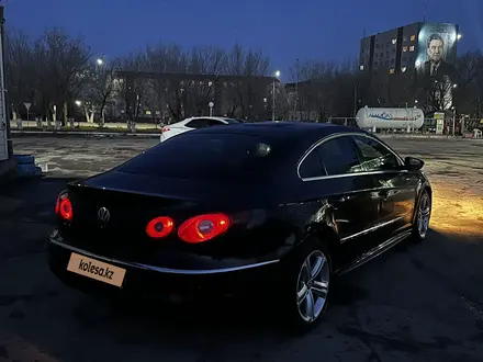 Volkswagen Passat CC 2011 года за 3 500 000 тг. в Алматы – фото 4