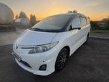 Toyota Estima 2010 года за 6 900 000 тг. в Актобе – фото 3