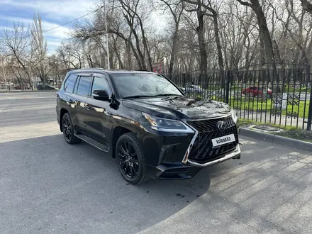 Lexus LX 570 2019 года за 50 000 000 тг. в Алматы