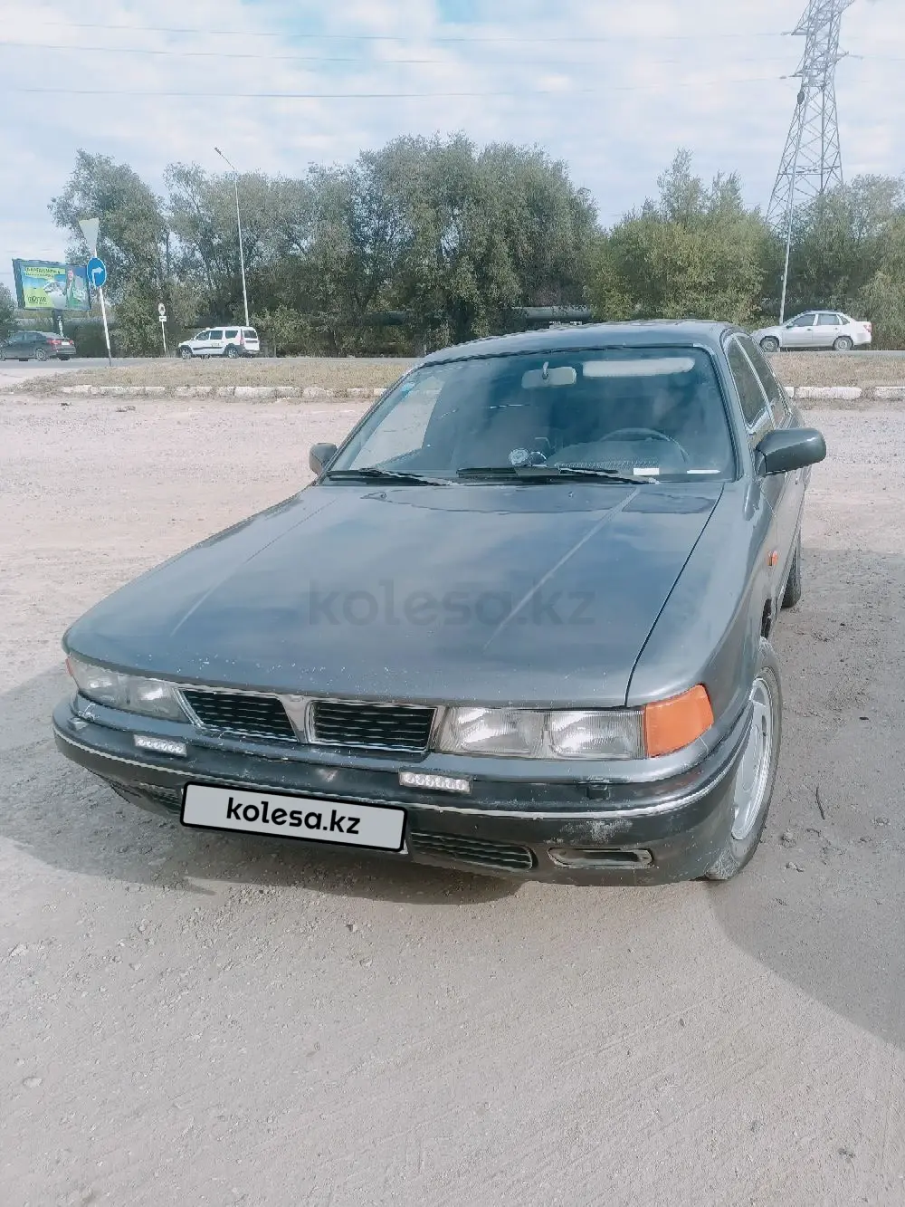 Mitsubishi Galant, 1990