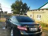 Toyota Camry 2011 года за 4 300 000 тг. в Уральск – фото 3
