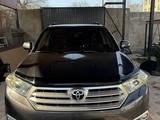 Toyota Highlander 2012 года за 12 500 000 тг. в Тараз