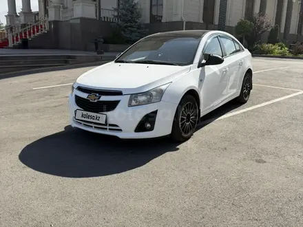 Chevrolet Cruze 2013 года за 3 300 000 тг. в Алматы – фото 2