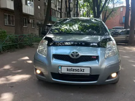 Toyota Yaris 2009 года за 4 300 000 тг. в Алматы – фото 2
