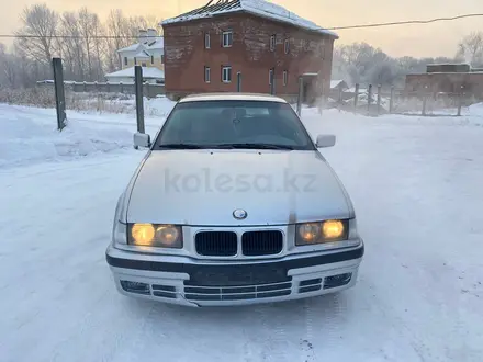 BMW 320 1993 года за 1 600 000 тг. в Усть-Каменогорск – фото 3