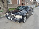 Mercedes-Benz C 220 1995 года за 2 800 000 тг. в Алматы – фото 3