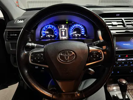 Toyota Camry 2015 года за 11 500 000 тг. в Астана – фото 24