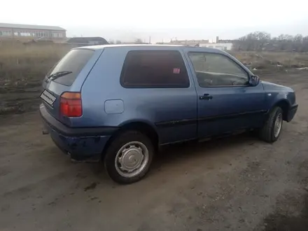 Volkswagen Golf 1993 года за 850 000 тг. в Караганда – фото 4