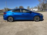 Hyundai Elantra 2017 годаүшін3 200 000 тг. в Актобе – фото 4