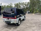 Mitsubishi Delica 1994 года за 1 000 000 тг. в Алматы – фото 2