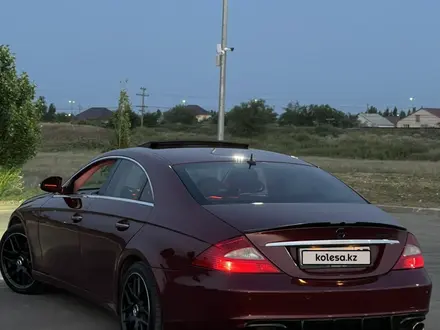 Mercedes-Benz CLS 350 2005 года за 5 000 000 тг. в Аксай – фото 2