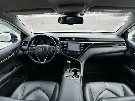 Toyota Camry 2019 года за 13 000 000 тг. в Караганда – фото 29