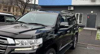 Toyota Land Cruiser 2016 года за 35 800 000 тг. в Алматы