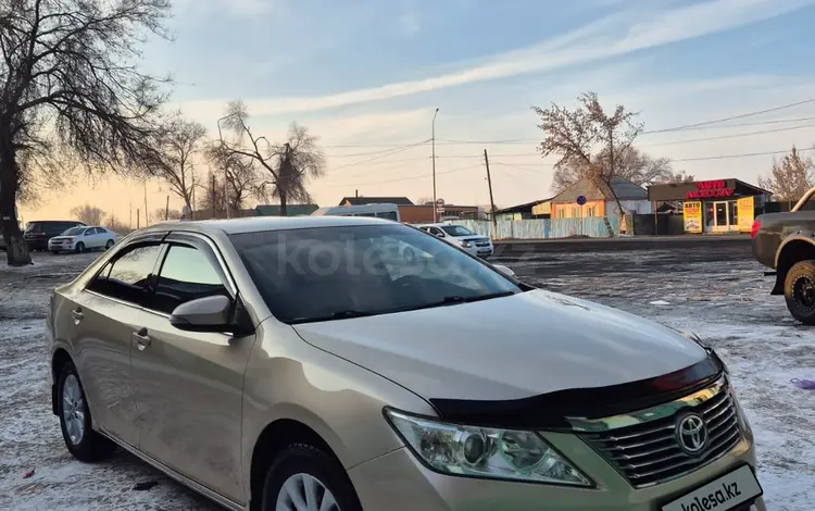 Toyota Camry 2013 годаүшін8 300 000 тг. в Алматы