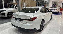 Toyota Camry Prestige 2025 года за 22 690 000 тг. в Атырау – фото 4