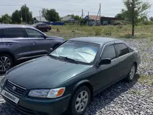 Toyota Camry, 2000