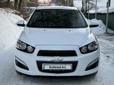 Chevrolet Aveo 2015 года за 5 200 000 тг. в Алматы – фото 2