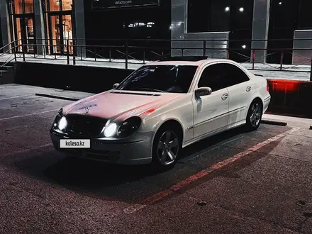 Mercedes-Benz E 320 2003 года за 5 700 000 тг. в Жанаозен – фото 3