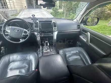 Toyota Land Cruiser 2013 года за 22 000 000 тг. в Алматы – фото 12