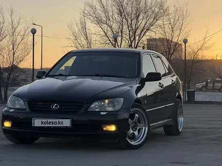 Lexus IS 300 2001 года за 6 000 000 тг. в Семей – фото 2