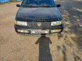 Volkswagen Passat 1994 годаfor2 050 000 тг. в Уральск – фото 2