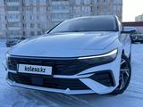 Hyundai Elantra 2023 года за 10 800 000 тг. в Костанай – фото 2