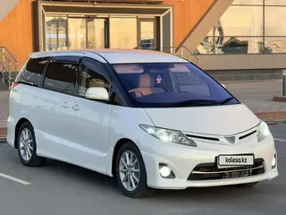Toyota Estima, 2008