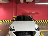 Hyundai Sonata 2023 года за 12 300 000 тг. в Астана – фото 2