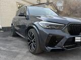 BMW X5 2019 года за 24 000 000 тг. в Костанай – фото 2