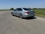 Toyota Camry 2015 года за 6 500 000 тг. в Актобе – фото 3