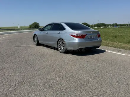 Toyota Camry 2015 года за 6 500 000 тг. в Актобе – фото 3