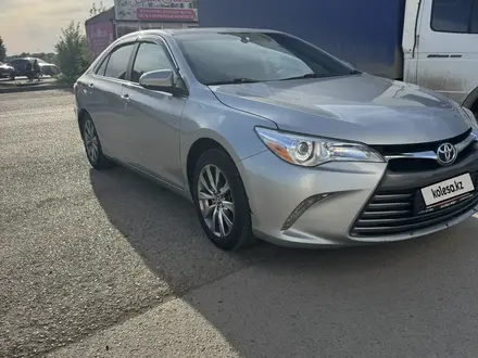 Toyota Camry 2015 года за 6 500 000 тг. в Актобе
