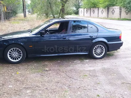 BMW 528 1997 года за 3 700 000 тг. в Алматы – фото 2