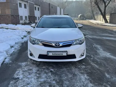 Toyota Camry 2012 года за 10 600 000 тг. в Алматы