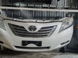 Бампер передний Camry 40 за 180 000 тг. в Алматы