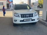 Toyota Land Cruiser Prado 2011 года за 19 000 000 тг. в Атырау – фото 2